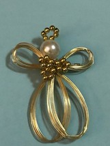 Estate Large Goldtone Wire Loop ANGEL with Faux Pearl Head Pin Brooch –  - £13.20 GBP