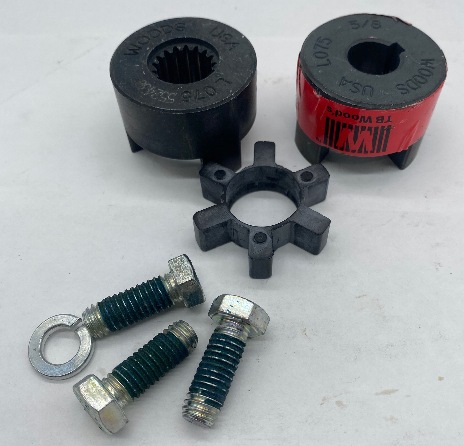 TB Wood&#39;s L075 5/8 3-Jaw Coupling Assy W/Spider Insert, 5/8&quot; Bore  - $22.50
