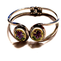 Gorgeous vintage floral clamp bracelet - £23.46 GBP
