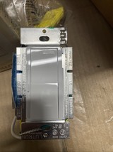 Lutron DVELV-300P-WH Diva 300W Single Pole Preset Light Dimmer - White - $1,022.08 MXN