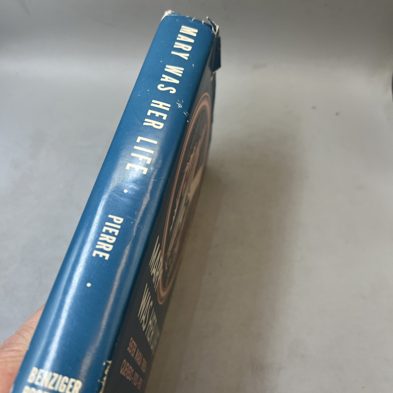 Mary Was Her Life: The Story of a Nun, Sister Maria Teresa Quevedo, 1930-1950 Item image 4