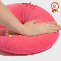 [Wiggle Wiggle] Bellygom X Wiggle Neck Pillow &amp; Eye Pad Korean Brand - £35.97 GBP