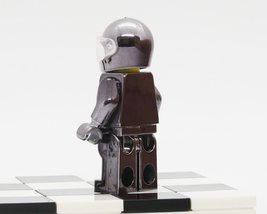 Custom minifigure spaceman astronaut Metallic Grey space series GO1143 image 5