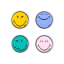 Yoobi SmileyWorld 4pk Enamel Pins Set Multicolor Smiley School Supplies - $165.99 MXN