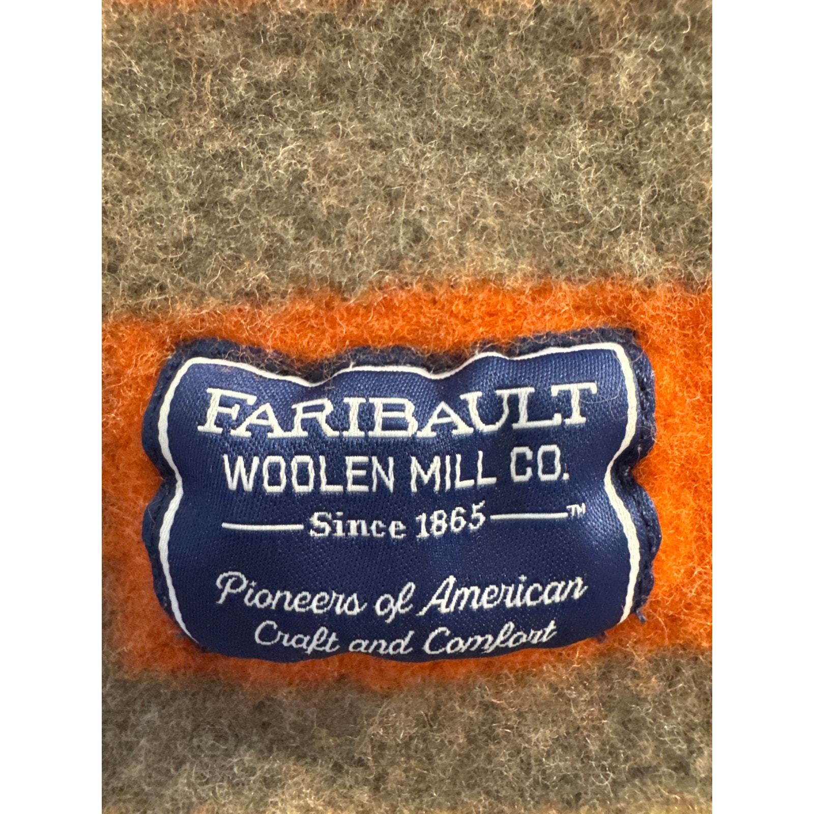 Faribault Woolen Mill Co. blanket made in the USA Item image 3