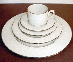 Lenox Linen Rose 5 Piece Place Setting Bone China USA Floral Band New - £52.03 GBP