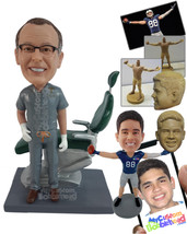 Personalized Bobblehead Dentist With His Fancy Chair And Uniform - Careers &amp; Pro - £136.84 GBP