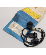 NOS OEM FORD ECONOLINE VAN LAMP / LIGHT SOCKET ASSY Part# E1UZ-13412-A - $49.49