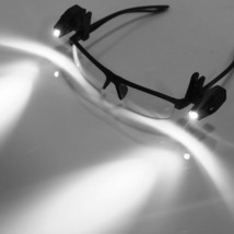2 PCS Universal Portable Flexible Book Reading Lights LED Eyeglass Clip On - £12.05 GBP