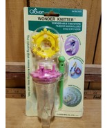 Clover 3101 Wonder Knitter Knitting Tool with Hook Yarn Floss NEW - $243.00 MXN