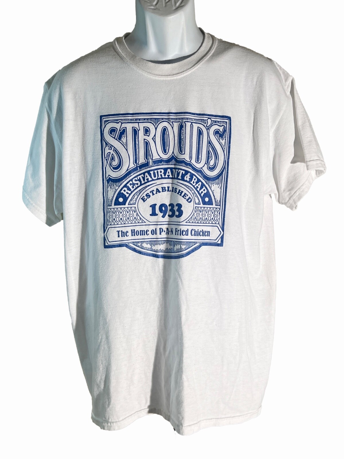 STROUD&#39;S RESTAURANT &amp; BAR Short Sleeve T-Shirt White Large - $12.86