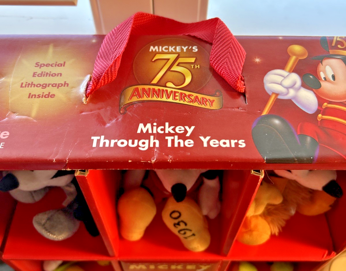 VINTAGE Mickey and Minnie Mouse 75th Anniversary Through the Years Item image 6