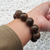 16 MM Indonesian Nibung Palm 14 Beads Bracelet Oncosperma Tigillarium - £24.75 GBP