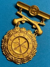 2nd Army, Excellence In Competition, Pistol, Gold, Badge, Pinback, Hallmarked - $64.35