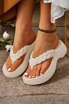 White Braided Pattern Thick Sole Flip Flop - $196.53 MXN