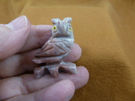 Y-BIR-OW-35) Baby Gray Red Horned Owl Carving Soapstone Peru I Love Little Owls - £6.84 GBP