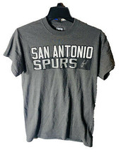 Majestic NBA San Antonio Spurs Leonard #2 Gris, T-Shirt - Petit - £15.81 GBP