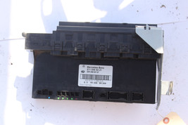 2006-2011 MERCEDES CLS550 CLS500 W219 TRUNK MOUNTED FUSE BOX RELAY BOX J318 - $142.59