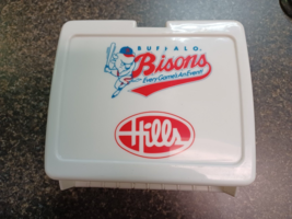 Vintage Buffalo Bisons Baseball Lunch Box Hills Department Store Plastic - £35.02 GBP