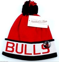 Chicago Bulls Mitchell &amp; Ness Team Logo Button Pom Knit Basketball  Hat/Beanie - £17.97 GBP