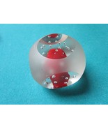 GLASS CLEAR AND FROSTED CUBE PAPERWEIGHT BUBBLES, RED CENTER - €54,03 EUR