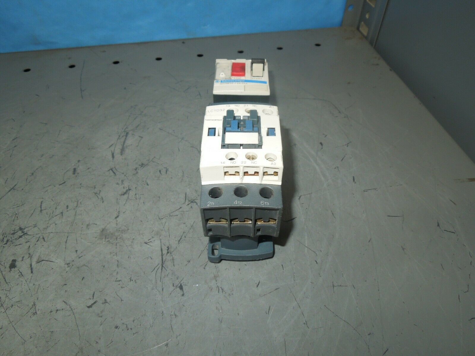 Telemecanique LC1D32 Contactor 50A 3P 600V 120V Coil w/ 24-32A GV2ME32 P... - $125.00