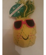 Pineapple Plush Sweet Tidings - $478.02 MXN