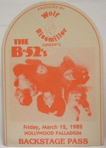 THE B-52&#39;s - VINTAGE ORIGINAL HOLLYWOOD PALLADIUM 1982 CLOTH BACKSTAGE PASS - $20.00