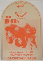 THE B-52&#39;s - VINTAGE ORIGINAL HOLLYWOOD PALLADIUM 1982 CLOTH BACKSTAGE PASS - £15.64 GBP