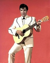 Elvis Presley studio portrait in white western style outfit and guitar 8x10 - £7.76 GBP