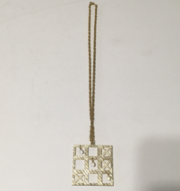 Vintage tic tac toe pendant necklace - £19.74 GBP