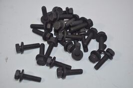 New International Navistar Bolt Lot of 28 Part# 1837398C1 - $30.49 CAD