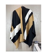 Parrish LA Stevie Poncho Rachel Zoe Curateur Box of Style Fall NWT OS - $1,023.42 MXN