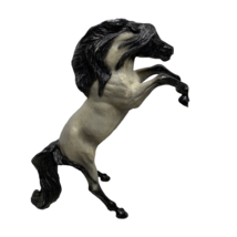 Breyer Reeves Raring Fighting Stallion  Horse Black &amp; Gray Figure - £41.43 GBP