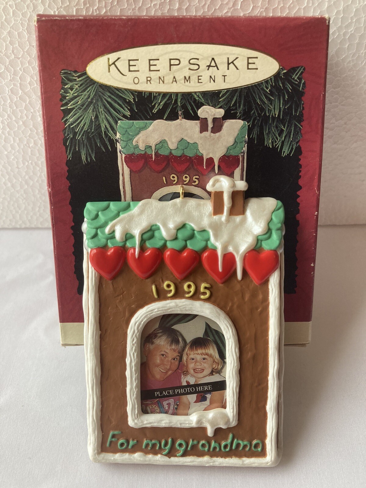 Vintage 1995 Hallmark Picture Frame &quot;For My Grandma&quot; Christmas Ornament ... - £3.00 GBP