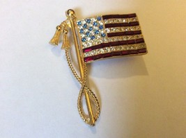 14K Yellow Gold Plated 3.30Ct Emerald Simulated  Ruby  American Flag Brooch Pin - £94.16 GBP
