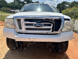 Passenger Headlight Bright Background Fits 04-08 FORD F150 PICKUP 104864434 - $84.43