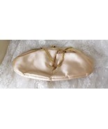Vintage Satin Clutch w/Metal Clasp and Chain   Champagne Color   5 1/2&quot; ... - £14.09 GBP