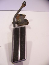 1973 CHRYSLER ACCELERATOR PEDAL ASSY NEW YORKER NEWPORT TOWN &amp; COUNTRY - £34.71 GBP