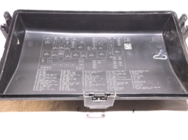LID/COVER FOR 11-14 CRUZE/W/O EXTENDED RANGE KEYLESS REMOTE/ENGINE FUSE/BOX image 3