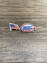 Lot of 2 USA Flag United for Stronger America Plastic Lapel Pin KG JD - $146.70 MXN