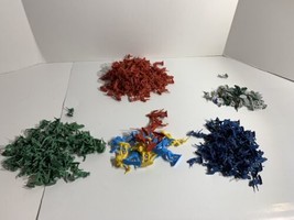 Large Lot of Infantry Miniature Figures Mixed Grab Bag of 401 soldiers - $24.24