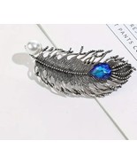 Feather blue crystal hair barrette - €11,84 EUR