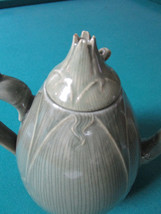 Satsuma Japan Antique Teapot Bamboo Decor 9&quot; X 8&quot; GREY/GREEN Body - £158.27 GBP
