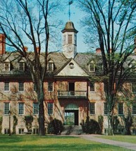 1695 Wren Building William Mary College Williamsburg Virginia Vintage Postcard - £13.92 GBP