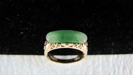 OLD GREEN GRADE A HOT SHOE JADEITE RING W 18 K GOLD . - £616.29 GBP