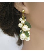 Vintage Faux Pearl Berry Cluster Leaf Dangle Earrings Gold Pierced Avon  2&quot; - £11.85 GBP
