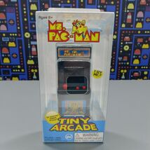 Ms Pac-Man Tiny Arcade Game World&#39;s Smallest Miniature Keychain Collecta... - €24,98 EUR