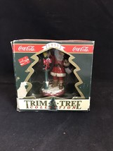 1993 Coca Cola Ornament Santa On A Lamppost Christmas KG RR70 - $14.85