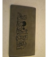 Scooby Doo Gang Laser Engraved Leatherette Check Book Cover - $109.40 MXN